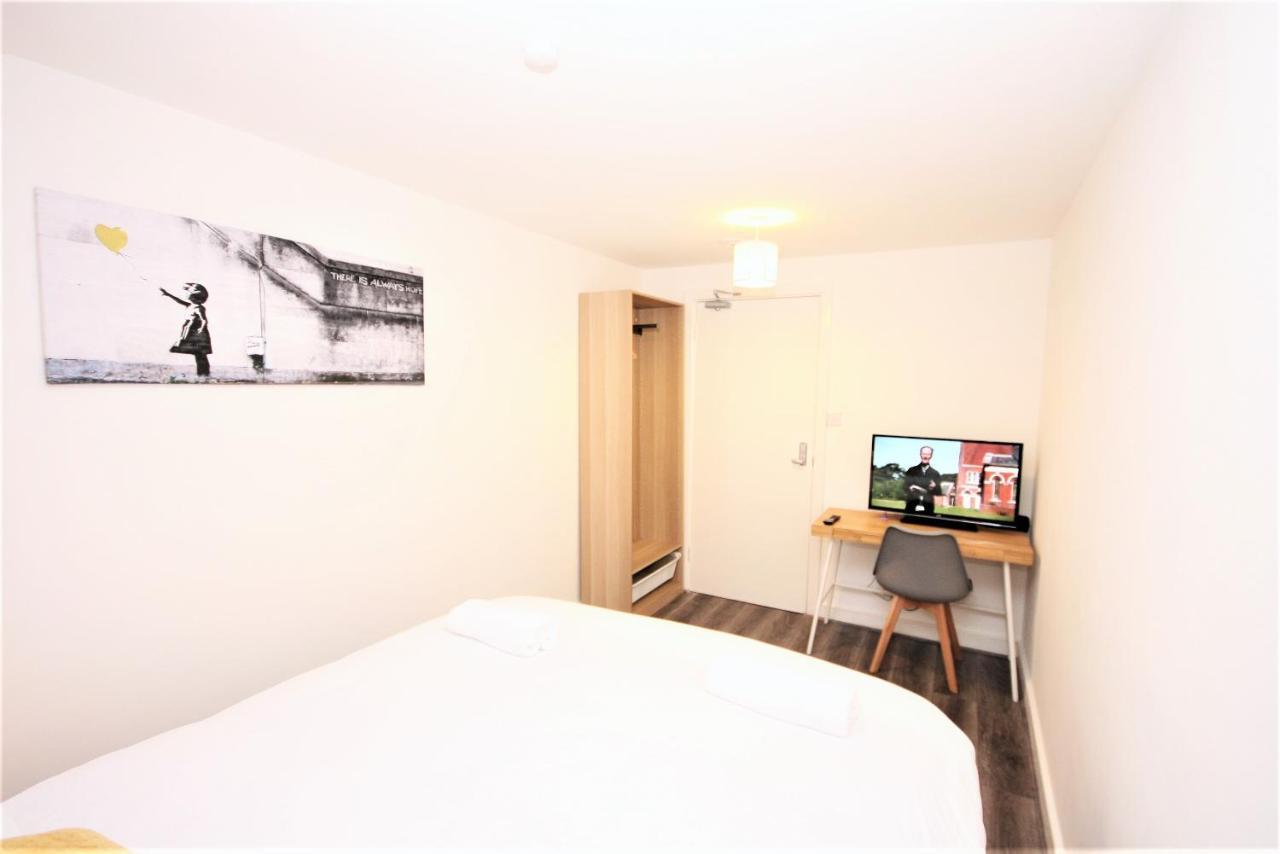 The Aldgate Rooms London Exterior photo